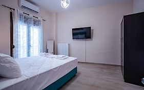 One Salonica Deluxe Apartment 3